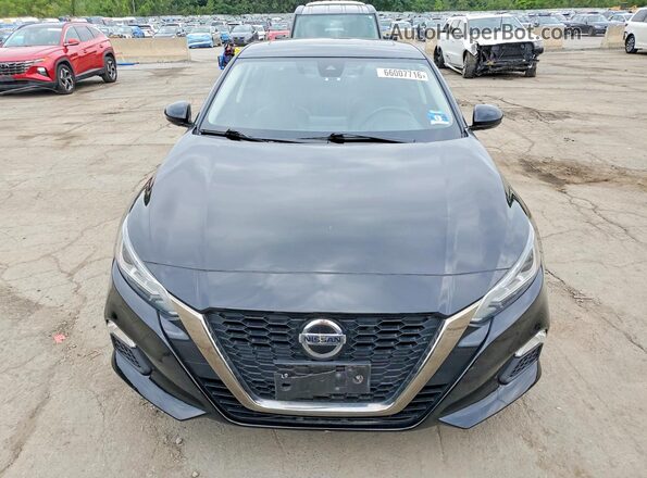 1N4AL4CV2LC101575 2020 NISSAN ALTIMA Черный Вид спереди