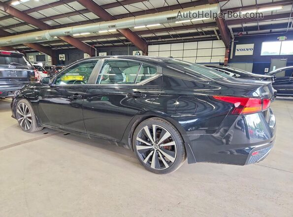 1N4AL4CV4LN303838 2020 NISSAN ALTIMA Black Tył lewy