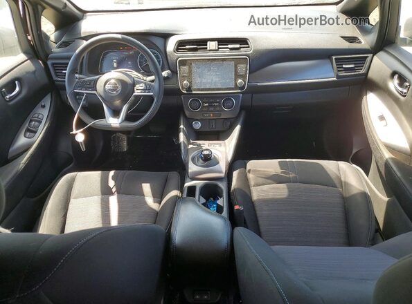 1N4AZ1BP8LC310917 2020 NISSAN LEAF Серый Вид панели приборов