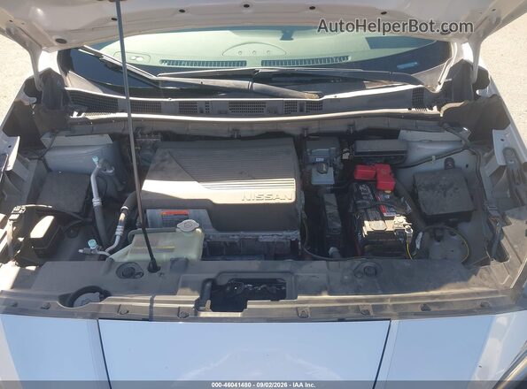 1N4AZ1CP1JC303982 2018 NISSAN LEAF Silver უკანა ხედი