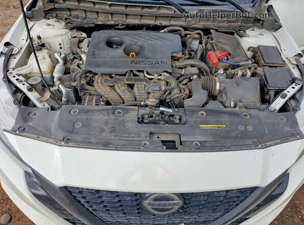 1N4BL4BV0LC249617 2020 NISSAN ALTIMA White Вид задньої частини салону