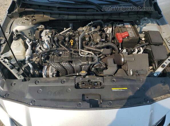 1N4BL4BV1NN407034 2022 NISSAN ALTIMA Silver Widok wnętrza z tyłu