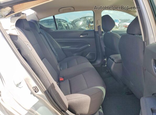 1N4BL4BV4NN408081 2022 NISSAN ALTIMA Silver Vista interior trasera