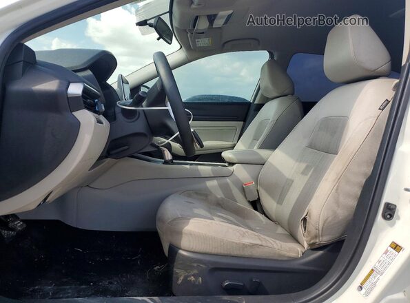 1N4BL4BV5KC211380 2019 NISSAN ALTIMA White Вид салону спереду