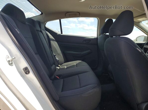 1N4BL4BV5RN357535 2024 NISSAN ALTIMA White Widok tylnych siedzeń
