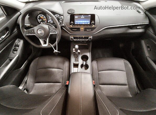 1N4BL4BV6NN393065 2022 NISSAN ALTIMA Silver Vista del salpicadero