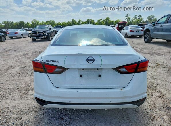 1N4BL4BV6RN361948 2024 NISSAN ALTIMA White Widok z tyłu