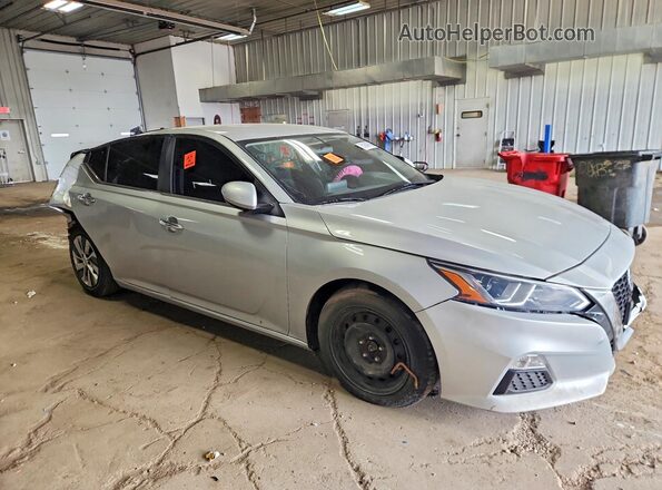 1N4BL4BV8LN319255 2020 NISSAN ALTIMA Белый Передняя правая четверть