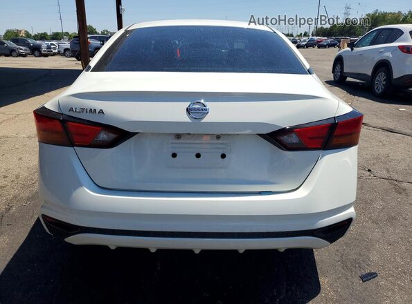 1N4BL4BVXMN382794 2021 NISSAN ALTIMA White Rear view