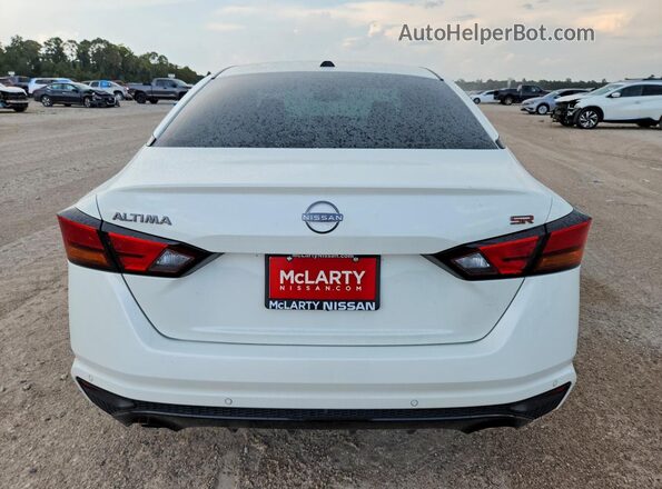 1N4BL4CV1TN325154 2026 NISSAN ALTIMA Белый Вид сзади