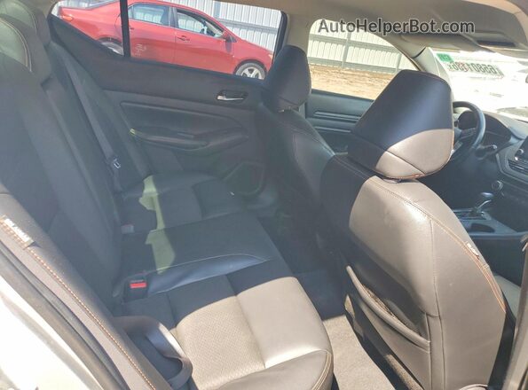 1N4BL4CV3LC130183 2020 NISSAN ALTIMA Серебряный Вид задней части салона