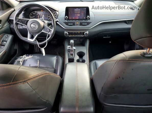 1N4BL4CV3LC164396 2020 NISSAN ALTIMA Silver Dashboard view