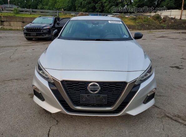 1N4BL4CV3LC164396 2020 NISSAN ALTIMA Silver Front view