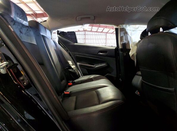 1N4BL4CV4NN317584 2022 NISSAN ALTIMA Black Rear seats view