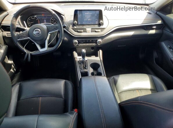1N4BL4CV5NN366325 2022 NISSAN ALTIMA Blue Dashboard view