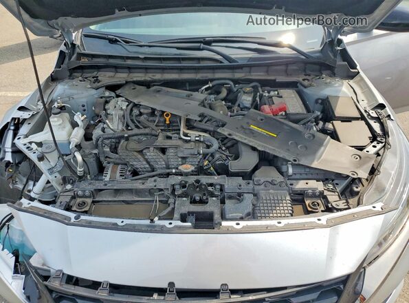 1N4BL4CV7RN326527 2024 NISSAN ALTIMA Silver Rear interior view