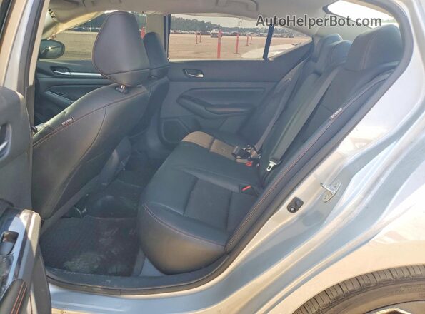 1N4BL4CV7RN369765 2024 NISSAN ALTIMA Silver უკანა სავარძლების ხედი