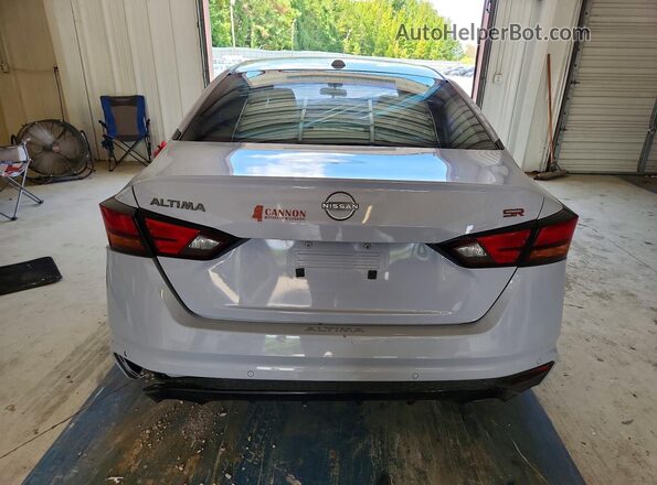 1N4BL4CV7RN378014 2024 NISSAN ALTIMA Silver Vista trasera