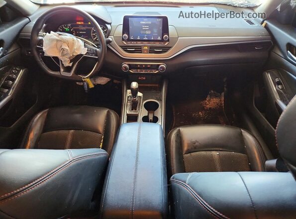 1N4BL4CV7RN378014 2024 NISSAN ALTIMA Silver Vista del salpicadero
