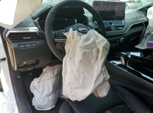 1N4BL4CV8TN339195 2026 NISSAN ALTIMA White Вид панелі приладів