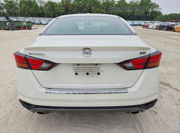 1N4BL4CV9KC244980 2019 NISSAN ALTIMA White Вид ззаду