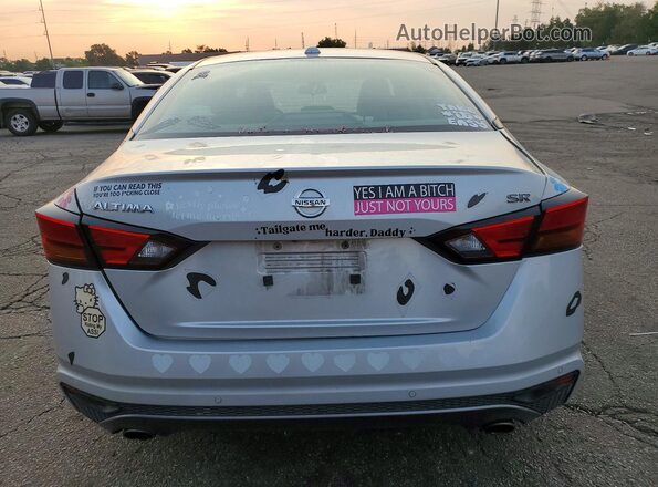 1N4BL4CV9NN386495 2022 NISSAN ALTIMA Silver Vista trasera