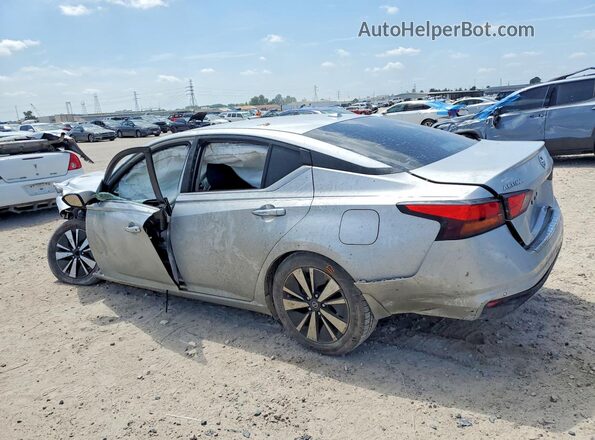 1N4BL4DV0MN331995 2021 NISSAN ALTIMA Серебряный Задняя левая четверть
