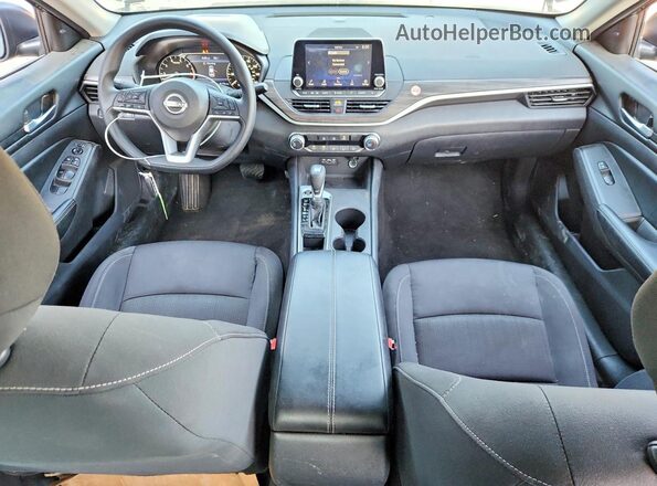 1N4BL4DV2SN368351 2025 NISSAN ALTIMA Черный Вид панели приборов