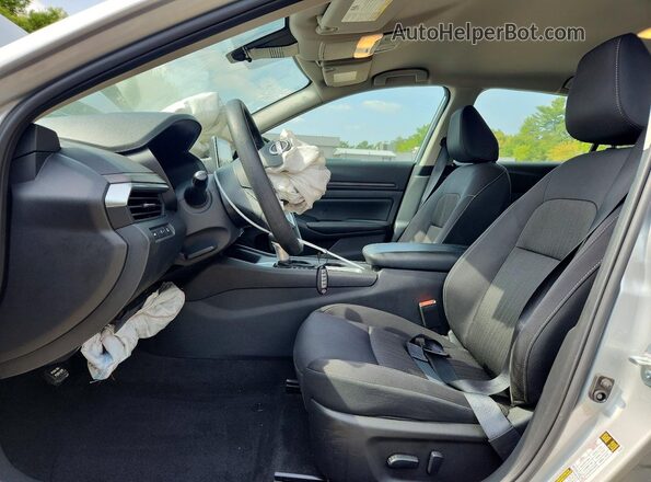 1N4BL4DV2SN378765 2025 NISSAN ALTIMA Silver წინა სალონის ხედი