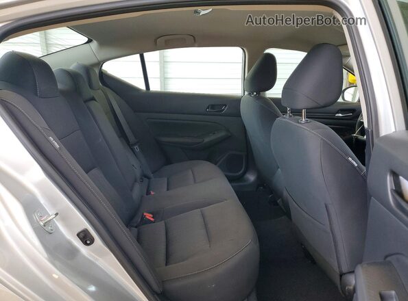 1N4BL4DV2SN379446 2025 NISSAN ALTIMA Серебряный Вид задних сидений