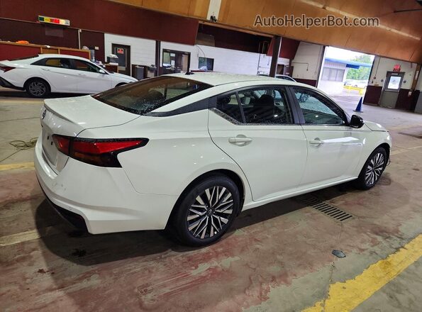 1N4BL4DV2TN313397 2026 NISSAN ALTIMA White უკანა მარჯვენა