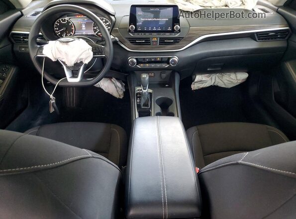 1N4BL4DV6SN379370 2025 NISSAN ALTIMA Серебряный Вид панели приборов
