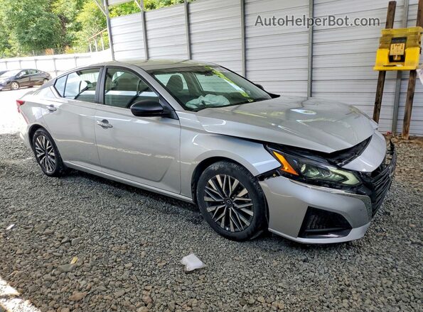 1N4BL4DV6SN379370 2025 NISSAN ALTIMA Серебряный Передняя правая четверть
