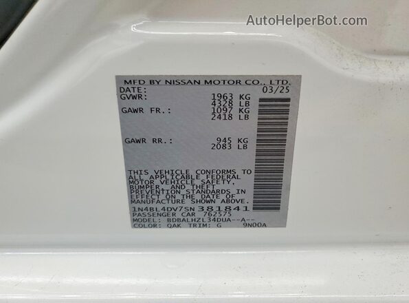 1N4BL4DV7SN381841 2025 NISSAN ALTIMA White Widok komory silnika