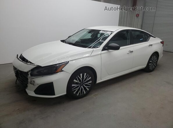1N4BL4DV7SN381841 2025 NISSAN ALTIMA White 