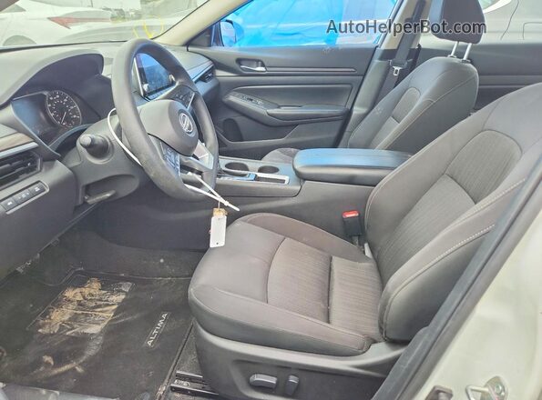 1N4BL4DV8SN399085 2025 NISSAN ALTIMA Белый Вид салона спереди