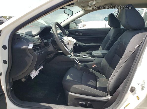 1N4BL4DV9RN433271 2024 NISSAN ALTIMA White Вид салону спереду