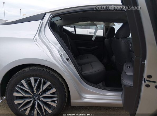 1N4BL4DVXSN366542 2025 NISSAN ALTIMA Silver Вид наклейки з VIN-кодом