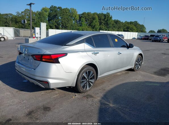 1N4BL4DW4NN386802 2022 NISSAN ALTIMA Silver Trasero derecho