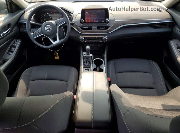 1N4BL4DWXRN306425 2024 NISSAN ALTIMA Silver Вид панелі приладів
