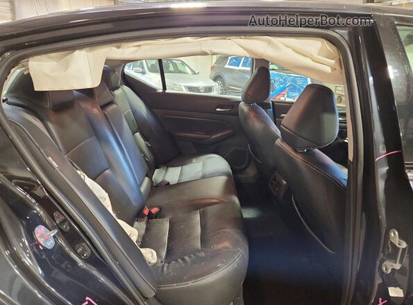 1N4BL4EV2KC226236 2019 NISSAN ALTIMA Charcoal Widok tylnych siedzeń