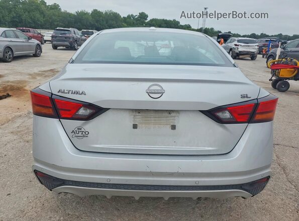 1N4BL4EV2PN360885 2023 NISSAN ALTIMA Silver Вид ззаду