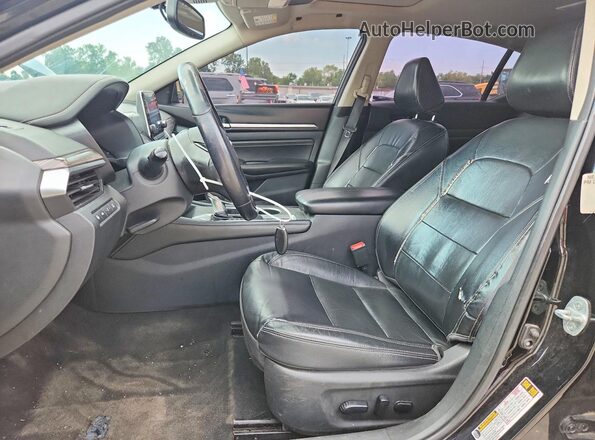 1N4BL4EV4KC183292 2019 NISSAN ALTIMA Черный Вид салона спереди