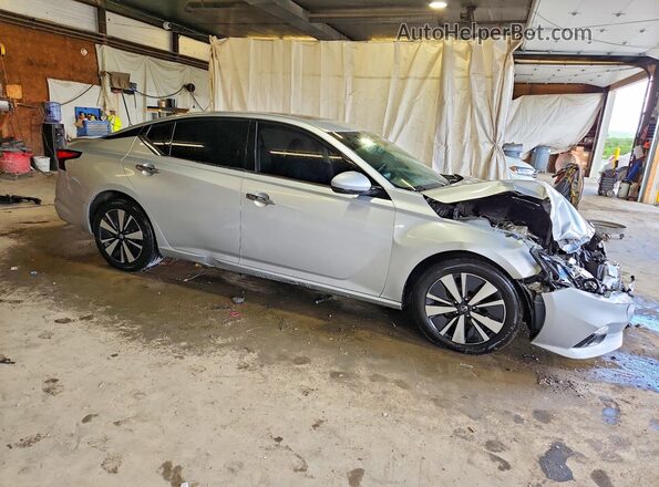 1N4BL4EV5LC145734 2020 NISSAN ALTIMA Silver Передня права чверть