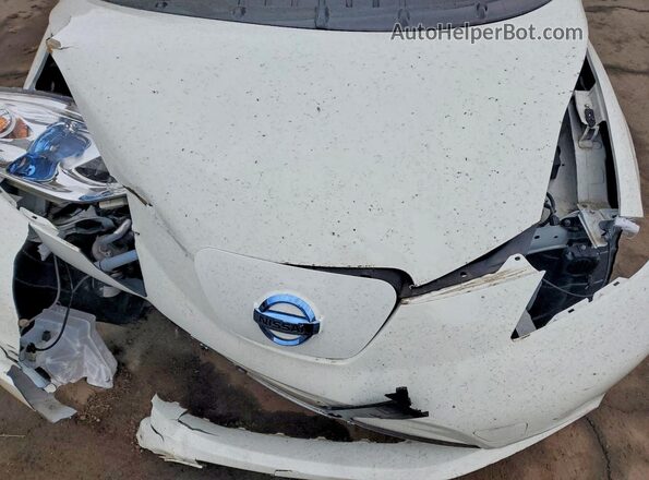 1N4BZ0CP0HC311998 2017 NISSAN LEAF White Вид задньої частини салону