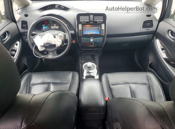 1N4BZ0CP0HC311998 2017 NISSAN LEAF White Вид панелі приладів