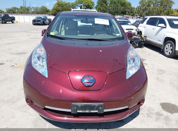 1N4BZ0CPXGC310100 2016 NISSAN LEAF Красный Вид спереди