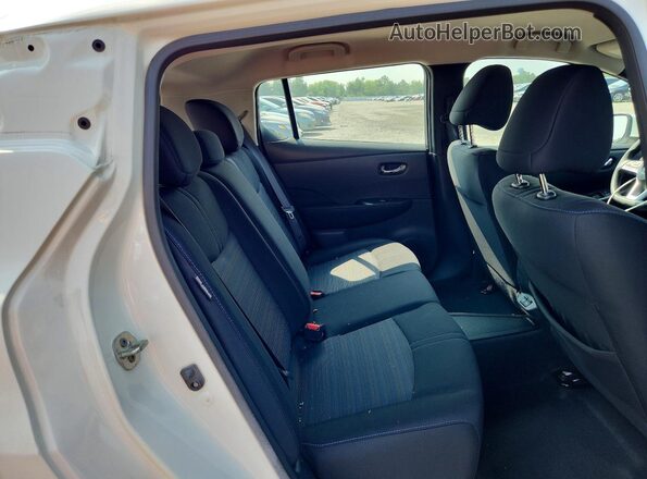 1N4BZ1BV2NC562409 2022 NISSAN LEAF Белый Вид задних сидений