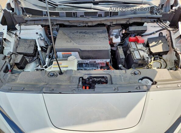 1N4BZ1BV2NC562409 2022 NISSAN LEAF Белый Вид задней части салона