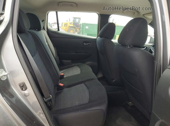 1N4BZ1CP2KC321400 2019 NISSAN LEAF Charcoal Vista interior trasera